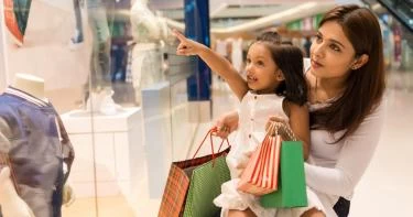 محلات ملابس أطفال