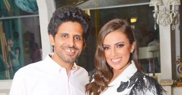 إسراء عبد الفتاح ترزق بطفلتها الأولى