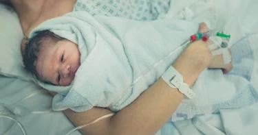 فترة النفاس بعد الولادة القيصرية