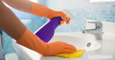 تنظيف الحمام من الاصفرار