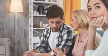 تدخل الأهل في حياة الزوجين