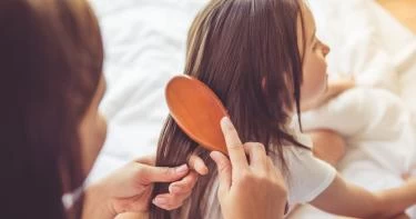 العناية بشعر الأطفال البنات