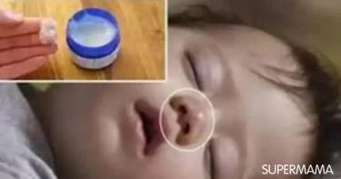 أضرار خطيرة لزيت الكافور على رضيعك