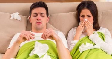 هل ينتقل فيروس كورونا خلال العلاقة الحميمة؟