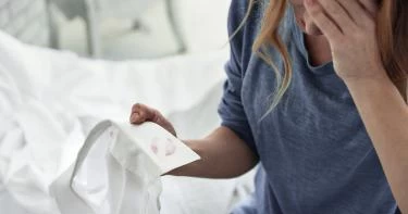 كيف أتعامل مع خيانة زوجي المتكررة