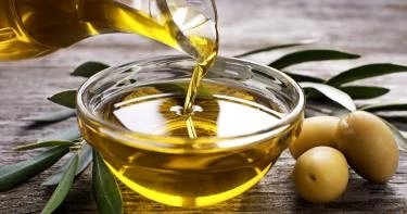 أضرار زيت الزيتون على الريق
