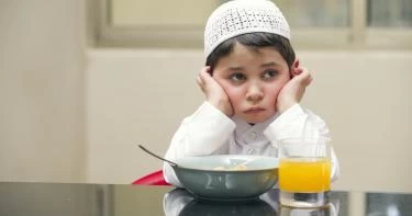 متى يصوم الطفل؟