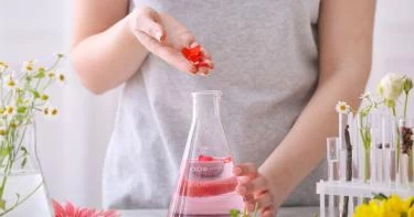 كيف أصنع عطري بنفسي