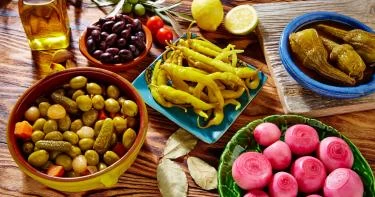 7 وصفات لمخللات رمضان