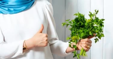 طريقة عمل البقدونس للتخسيس