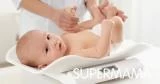 كم وزن الرضيع في الشهر الثامن؟
