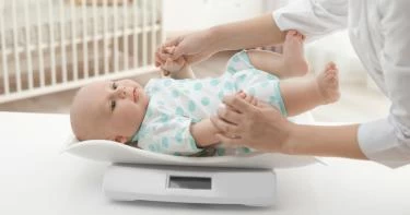 وزن الرضيع في الشهر الرابع