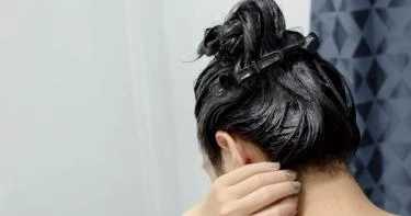 طريقة عمل الحنة السوداء للشعر