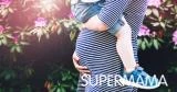 ماذا يحدث للحامل عندما ترفع طفلًا بين ذراعيها؟