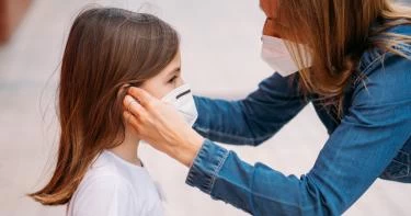 استخدام الكمامة للأطفال