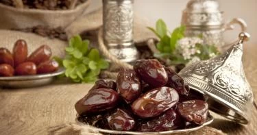 الفرق بين الرطب والتمر