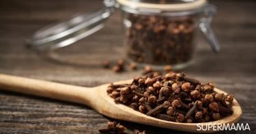 فوائد مضغ القرنفل