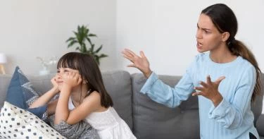 أخطاء في تربية الأطفال