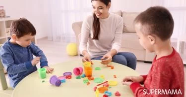 ألعاب يلعبها الأطفال في المنزل