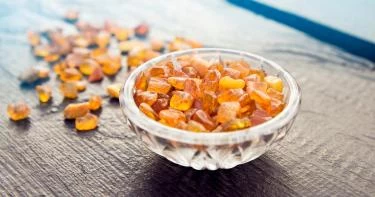 فوائد العنبر للأطفال