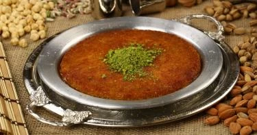 طرق مختلفة لعمل الكنافة