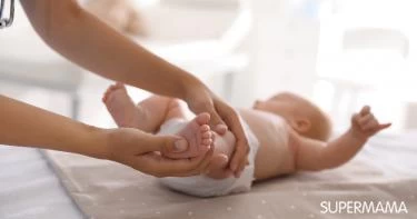 التواء القدم عند الأطفال حديثي الولادة