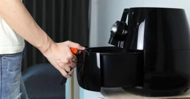 القلاية الهوائية بدون زيت