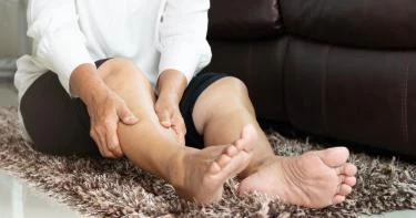 أعراض جلطة الساق