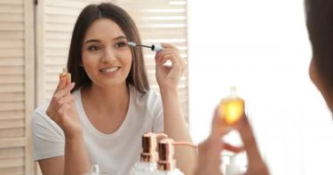 زيت بذور المشمش للرموش