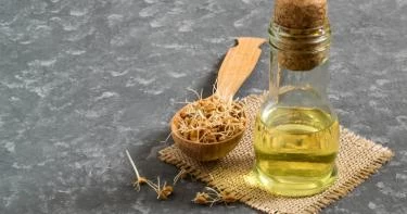 زيت جنين القمح للهالات السوداء