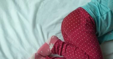 هل يمكن علاج التبول الليلي عند الأطفال بالعسل