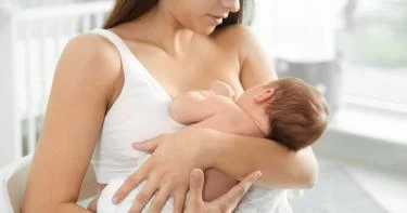 مشاكل الرضاعة الطبيعية للأم