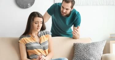 كيفية التعامل مع الزوج الذي يهين زوجته
