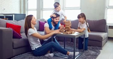 أفضل ألعاب عائلية جماعية في المنزل