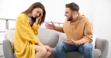 صفات الزوج الظالم
