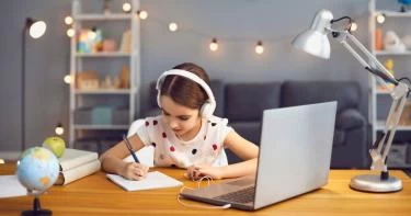لاب توب للأطفال