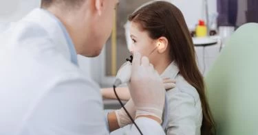 هل يلتئم ثقب طبلة الأذن عند الأطفال