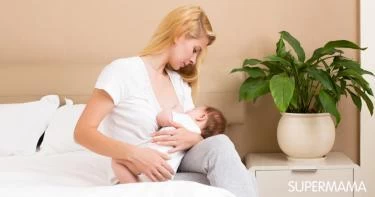 ما خطورة علاج التهاب عين الرضيع بحليب الأم