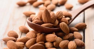 فوائد اللوز للرضع