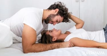 هل يفضل الرجل المرأة الخجولة أم الجريئة