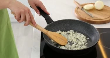 التخلص من رائحة البصل