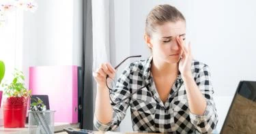 أعراض ضغط العين المنخفض