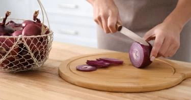 طرق تقطيع البصل