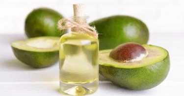 زيت الأفوكادو لشعر الأطفال