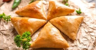 صانعة السمبوسة
