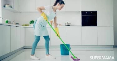 تنظيف أرضية المطبخ من الدهون