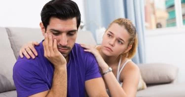 صفات الرجل غير الواثق من نفسه