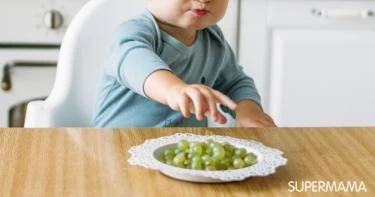 هل يوجد أضرار للعنب على الرضع