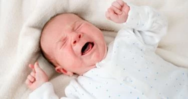 أكلات تسبب الإمساك للرضع: إليكِ أهمها