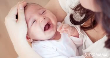 بكاء الرضيع عند الرضاعة: ما السبب؟